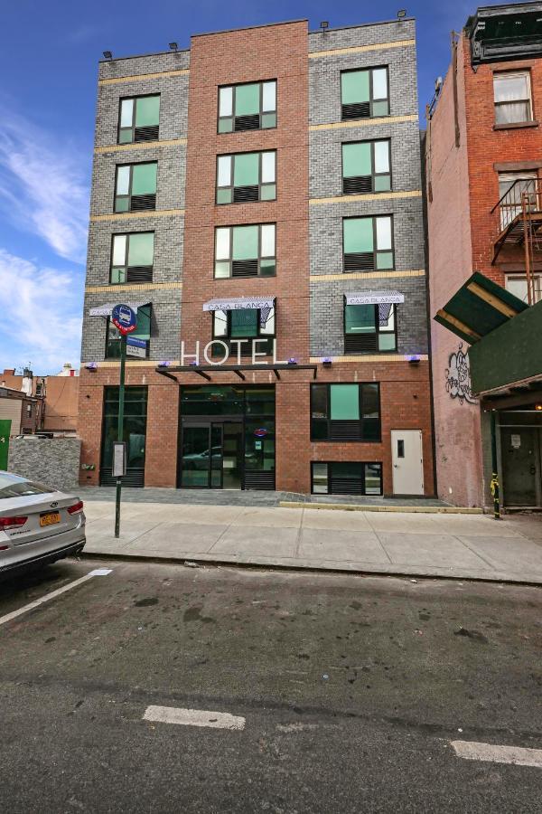 Casa Blanca Hotel Brooklyn Nowy Jork Zewnętrze zdjęcie