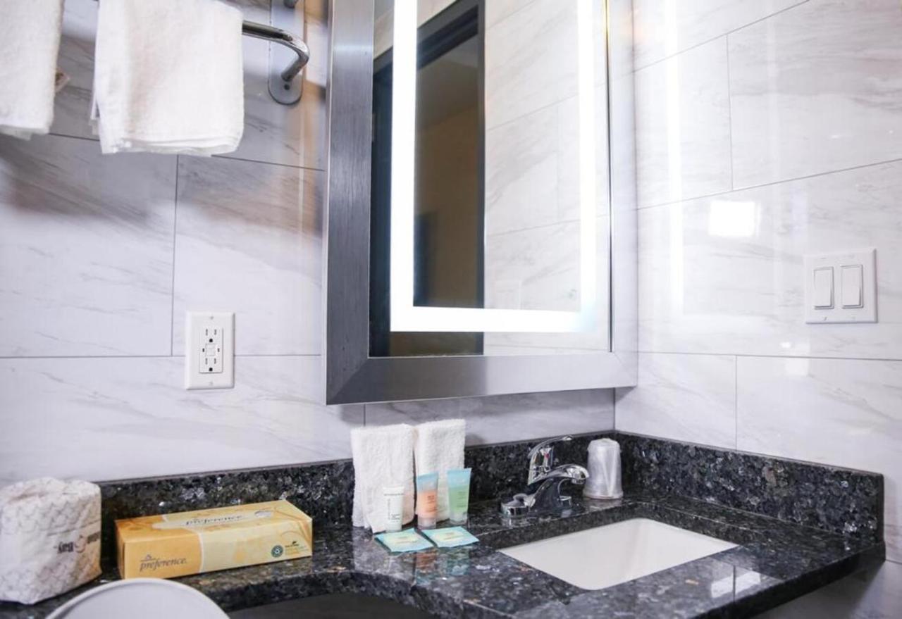 Casa Blanca Hotel Brooklyn Nowy Jork Zewnętrze zdjęcie